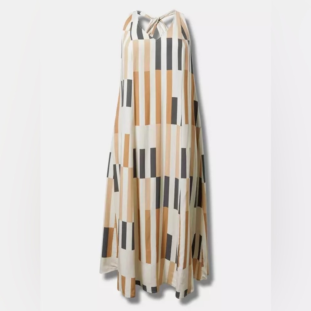 Torrid Challis Twist Back Maxi Dress NWT!